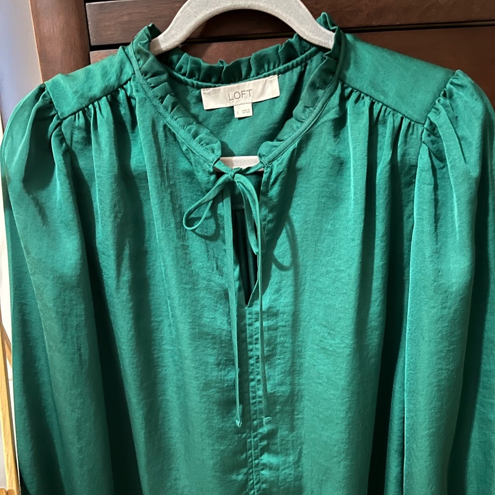 Loft emerald green blouse